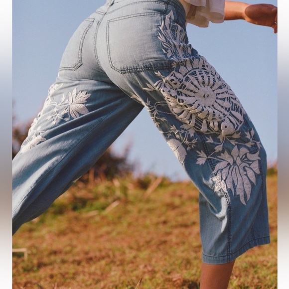 Anthropologie Denim - Anthropologie Pilcro The Kenna Barrel Jeans Lace Edition Sz 29